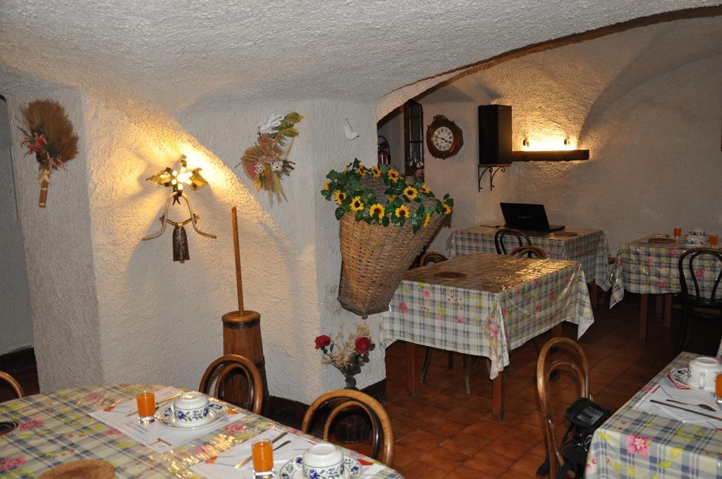 Auberge La Cleida Névache Eksteriør billede